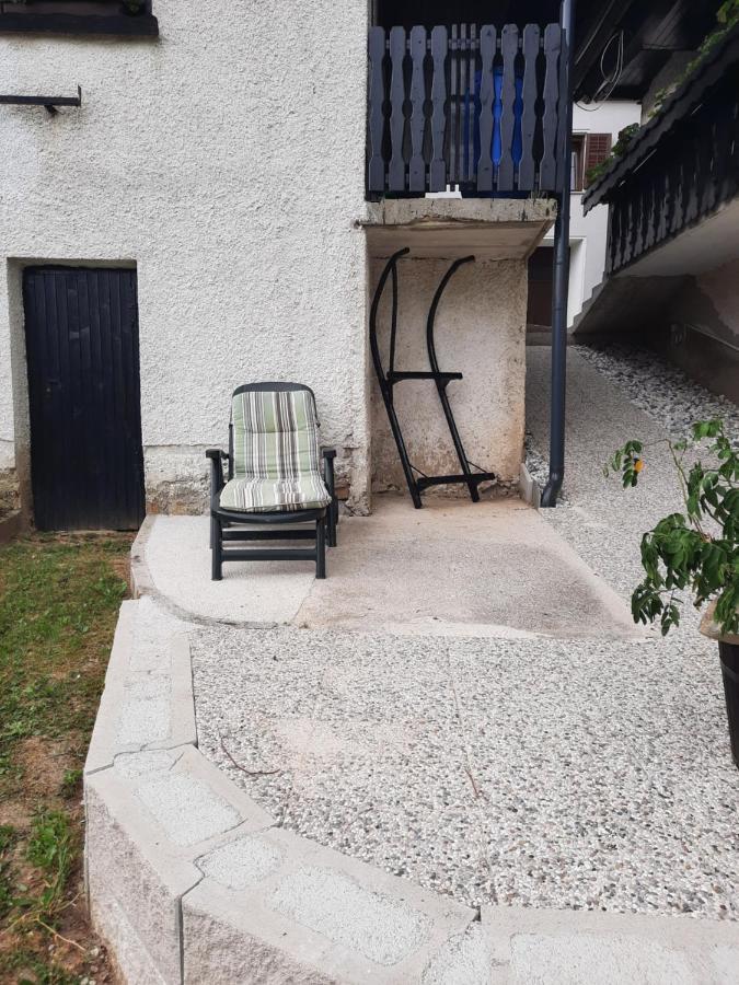 Ferienwohnung Sobe Tanja Podbrdo Exterior foto